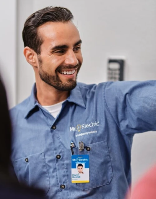 MRE smiling technician.